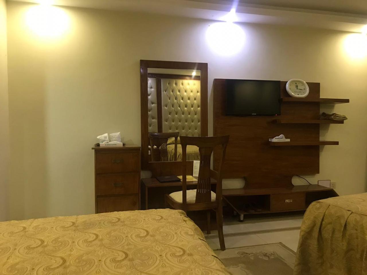 Hotel Shalimar רוואלפינדי מראה חיצוני תמונה